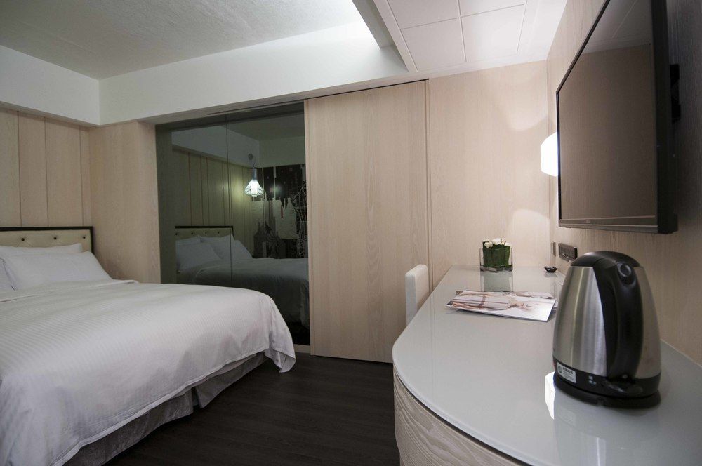 เดอะ คลาวด์ โฮเทล Hotel เกาสง ภายนอก รูปภาพ
