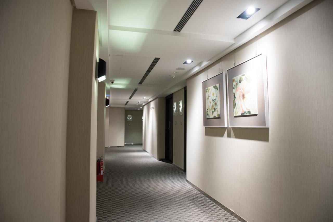 เดอะ คลาวด์ โฮเทล Hotel เกาสง ภายนอก รูปภาพ